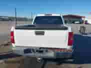 2010 Chevrolet Silverado 1500 LT z VIN 3GCRCSEA1AG246760, wystawiony jako IAAI lot #43599219 z przebiegiem 197 805 mil mil oraz . Historia ofert i sprzedaży dostępna na DreamBid. Obrazek 16.