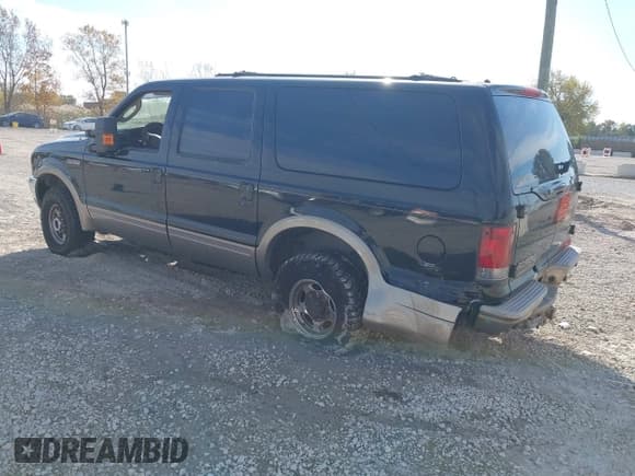✅ 2004 Ford Excursion Eddie Bauer • VIN: 1FMNU45S14EC74484 • Лот: 40641522. Опубликован ранее на IAAI с пробегом 298 510 миль. Бесплатный доступ к архиву аукционных продаж из США и подробный отчёт об истории автомобиля на DreamBid. Изображение 3.