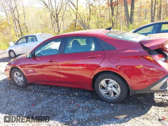 ✅ 2024 Hyundai Elantra SE • VIN: KMHLL4DG9RU688505 • Лот: 43458370. Опубликован ранее на IAAI с пробегом 41 768 миль. Бесплатный доступ к архиву аукционных продаж из США и подробный отчёт об истории автомобиля на DreamBid. Изображение 14.