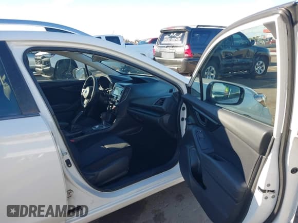 ✅ 2017 Subaru Impreza Premium • VIN: 4S3GTAB69H3739620 • Lot: 43721254. Wystawiony na IAAI z przebiegiem 101 059 mil. Bezpłatny archiwum sprzedaży aukcyjnych z USA i szczegółowy raport historii pojazdu na DreamBid. Zdjęcie 5.