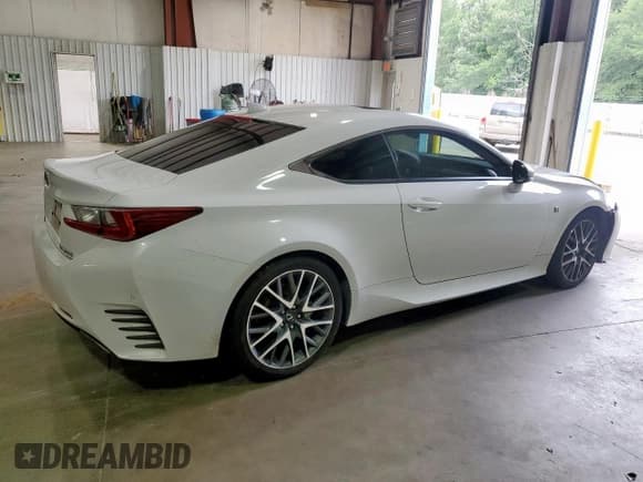✅ 2017 Lexus RC 200t • VIN: JTHHA5BC5H5005809 • Lot: 58730775. Listed on Copart with 95,659 mi. Free auction sales archive from the USA and detailed vehicle history report at DreamBid. Image 3.