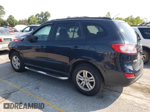 ✅ 2011 Hyundai Santa Fe GLS • VIN: 5XYZG4AG1BG035732 • Lot: 69041484. Listed on Copart with 177,215 mi. Free auction sales archive from the USA and detailed vehicle history report at DreamBid. Image 2.