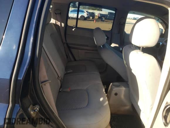 ✅ 2007 Chevrolet HHR LS • VIN: 3GNDA13D47S602896 • Лот: 79095844. Размещён на Copart с пробегом 228 671 миль миль. Получите бесплатный доступ к архиву аукционных продаж из США и посмотрите подробный отчёт об истории автомобиля на DreamBid. Изображение 11.