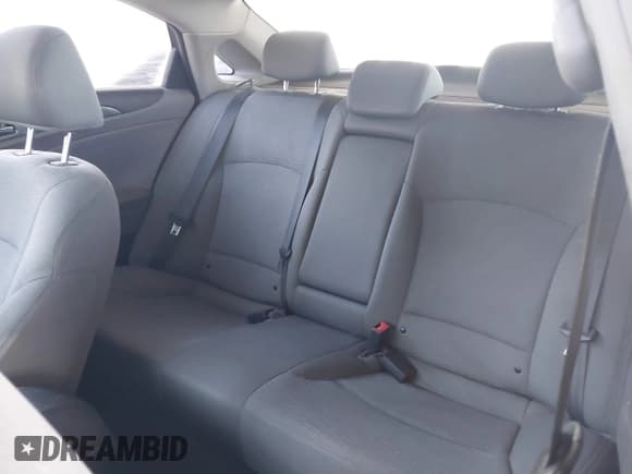 ✅ 2013 Hyundai Sonata Limited • VIN: KMHEC4A49DA071702 • Лот: 42948015. Опубликован ранее на IAAI с пробегом Не указан. Бесплатный доступ к архиву аукционных продаж из США и подробный отчёт об истории автомобиля на DreamBid. Изображение 8.