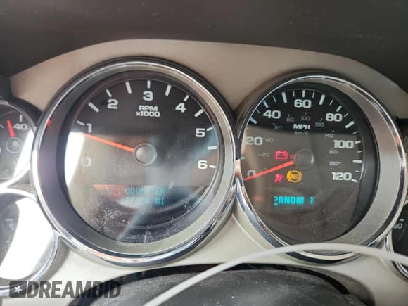 ✅ 2008 Chevrolet Silverado 2500HD 1LT • VIN: 1GCHK29K38E183101 • Lot: 62728485. Wystawiony na Copart z przebiegiem 177 204 mil. Bezpłatny archiwum sprzedaży aukcyjnych z USA i szczegółowy raport historii pojazdu na DreamBid. Zdjęcie 9.