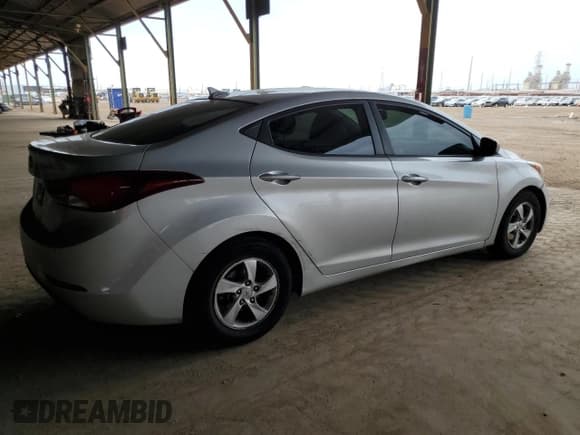 ✅ 2015 Hyundai Elantra SE • VIN: 5NPDH4AE5FH646206 • Lot: 82390695. Listed on Copart with 132,362 mi. Free auction sales archive from the USA and detailed vehicle history report at DreamBid. Image 3.