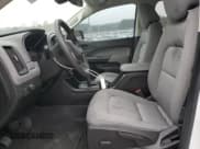 ✅ 2019 Chevrolet Colorado 2WD Work Truck • VIN: 1GCGSBEN2K1168373 • Лот: 83449894. Опубликован ранее на Copart с пробегом 65 028 миль. Бесплатный доступ к архиву аукционных продаж из США и подробный отчёт об истории автомобиля на DreamBid. Изображение 7.