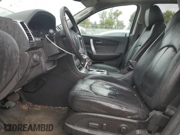 ✅ 2010 GMC Acadia SLT2 • VIN: 1GKLRNED5AJ181379 • Lot: 82332265. Listed on Copart with 184,004 mi. Free auction sales archive from the USA and detailed vehicle history report at DreamBid. Image 7.