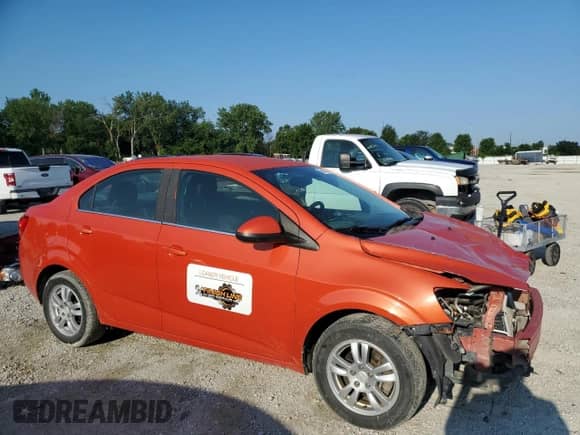 2013 Chevrolet Sonic LT с VIN 1G1JC5SB1D4211917, выставлен на аукционе Copart как лот 65613574 с пробегом 171 294 миль миль и Списание • Salvage title. История ставок и продаж доступна на DreamBid. Изображение 4.