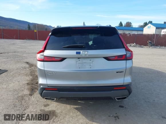 ✅ 2023 Honda CR-V Sport • VIN: 7FARS6H57PE023781 • Lot: 41829582. Wystawiony na IAAI z przebiegiem 9 651 mil. Bezpłatny archiwum sprzedaży aukcyjnych z USA i szczegółowy raport historii pojazdu na DreamBid. Zdjęcie 17.