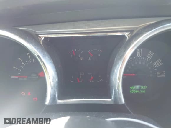 ✅ 2006 Ford Mustang Standard • VIN: 1ZVFT80N965135210 • Lot: 43279748. Listed on IAAI with 65,564 mi. Free auction sales archive from the USA and detailed vehicle history report at DreamBid. Image 7.