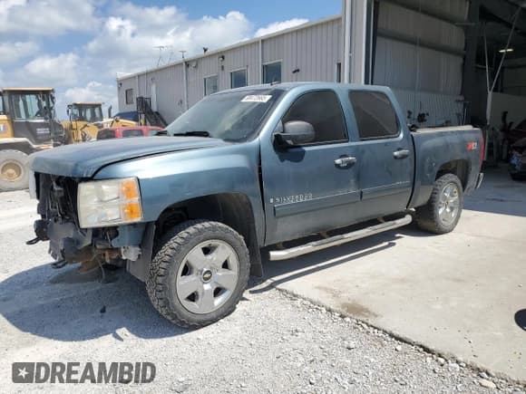 ✅ 2009 Chevrolet Silverado 1500 • VIN: 3GCEK23YX9G110432 • Лот: 68472665. Опубликован ранее на Copart с пробегом 241 127 миль. Бесплатный доступ к архиву аукционных продаж из США и подробный отчёт об истории автомобиля на DreamBid. Изображение 1.