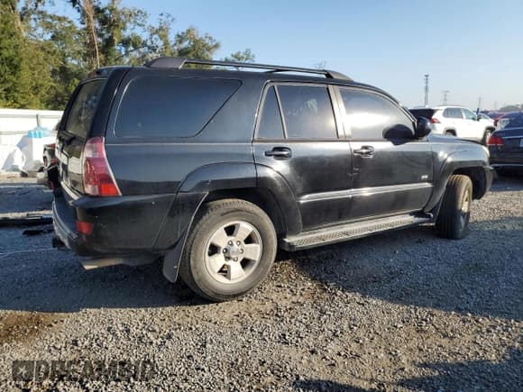 ✅ 2004 Toyota 4Runner SR5 • VIN: JTEZT14R148004705 • Lot: 92858215. Listed on Copart with 278,221 mi. Free auction sales archive from the USA and detailed vehicle history report at DreamBid. Image 3.