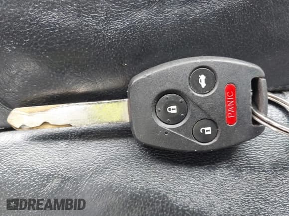 ✅ 2011 Honda Accord EX-L • VIN: 1HGCP3F87BA024561 • Лот: 43601794. Опубликован ранее на IAAI с пробегом 171 692 миль. Бесплатный доступ к архиву аукционных продаж из США и подробный отчёт об истории автомобиля на DreamBid. Изображение 11.