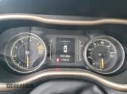 ✅ 2017 Jeep Cherokee Latitude • VIN: 1C4PJMCBXHW663858 • Лот: 64079825. Опубликован ранее на Copart с пробегом 117 606 миль. Бесплатный доступ к архиву аукционных продаж из США и подробный отчёт об истории автомобиля на DreamBid. Изображение 9.