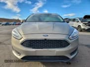 ✅ 2016 Ford Focus SE • VIN: 1FADP3F25GL361522 • Лот: 94776715. Опубликован ранее на Copart с пробегом 64 374 миль. Бесплатный доступ к архиву аукционных продаж из США и подробный отчёт об истории автомобиля на DreamBid. Изображение 5.