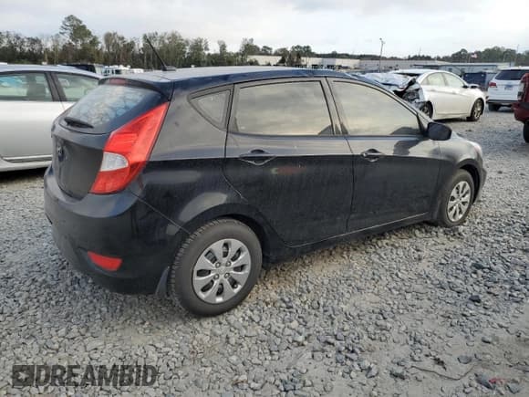 ✅ 2015 Hyundai Accent GS • VIN: KMHCT5AE8FU229504 • Лот: 79035544. Опубликован ранее на Copart с пробегом 121 984 миль. Бесплатный доступ к архиву аукционных продаж из США и подробный отчёт об истории автомобиля на DreamBid. Изображение 3.