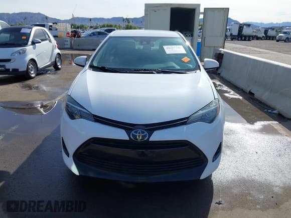 ✅ 2019 Toyota Corolla LE • VIN: 5YFBURHE7KP858544 • Lot: 43697540. Wystawiony na IAAI z przebiegiem 34 566 mil. Bezpłatny archiwum sprzedaży aukcyjnych z USA i szczegółowy raport historii pojazdu na DreamBid. Zdjęcie 12.