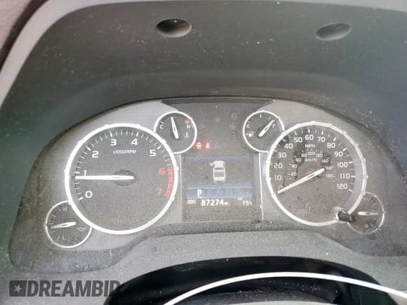 ✅ 2017 Toyota Tundra SR5 • VIN: 5TFDW5F17HX616259 • Lot: 69731325. Listed on Copart with 87,274 mi. Free auction sales archive from the USA and detailed vehicle history report at DreamBid. Image 9.