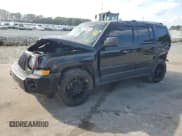 ✅ 2016 Jeep Patriot Latitude • VIN: 1C4NJPFA3GD503147 • Lot: 83948415. Wystawiony na Copart z przebiegiem 124 026 mil. Bezpłatny archiwum sprzedaży aukcyjnych z USA i szczegółowy raport historii pojazdu na DreamBid. Zdjęcie 1.