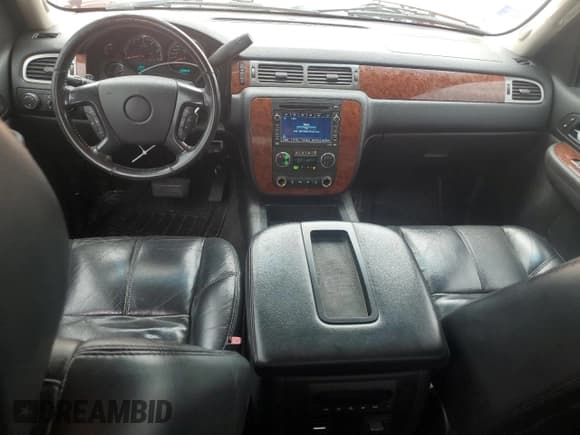 ✅ 2007 Chevrolet Avalanche 1LT • VIN: 3GNFK123X7G127840 • Lot: 60097835. Listed on Copart with 318,471 mi. Free auction sales archive from the USA and detailed vehicle history report at DreamBid. Image 8.