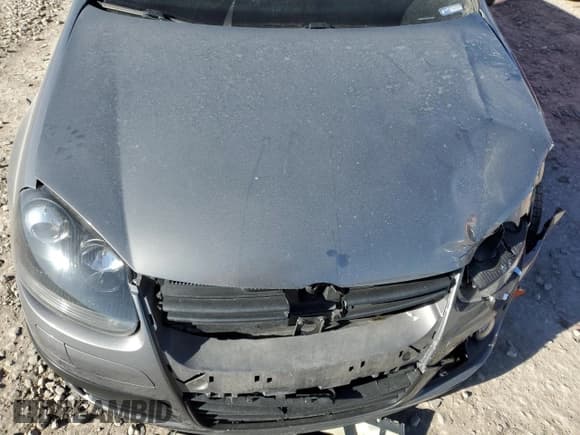 ✅ 2009 Volkswagen Rabbit S • VIN: WVWBB71K29W049688 • Lot: 41865325. Listed on Copart with 51,155 mi. Free auction sales archive from the USA and detailed vehicle history report at DreamBid. Image 12.