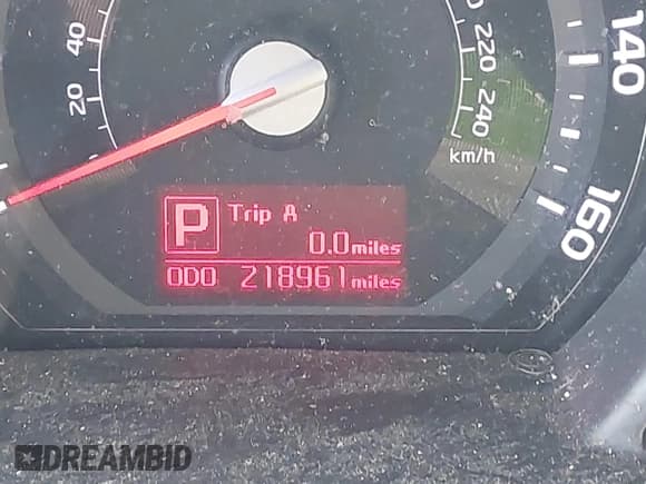 ✅ 2016 Kia Sportage LX • VIN: KNDPBCAC0G7803735 • Lot: 43746583. Wystawiony na IAAI z przebiegiem 218 961 mil. Bezpłatny archiwum sprzedaży aukcyjnych z USA i szczegółowy raport historii pojazdu na DreamBid. Zdjęcie 15.