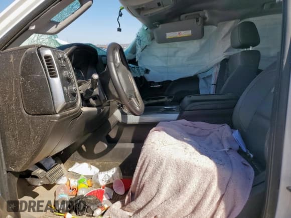 ✅ 2015 Chevrolet Silverado 2500HD LTZ • VIN: 1GC1KWE86FF636508 • Lot: 48467105. Wystawiony na Copart z przebiegiem Nie podano. Bezpłatny archiwum sprzedaży aukcyjnych z USA i szczegółowy raport historii pojazdu na DreamBid. Zdjęcie 7.