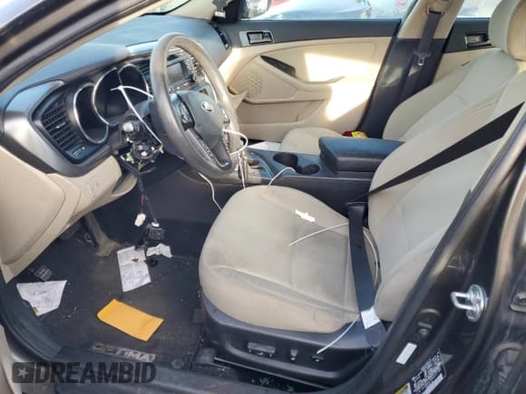 ✅ 2010 BMW 3 Series 335i xDrive • VIN: WBAPL3C5XAA407959 • Lot: 86538064. Listed on Copart with 114,194 mi. Free auction sales archive from the USA and detailed vehicle history report at DreamBid. Image 7.