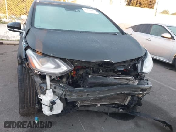 ✅ 2018 Chevrolet Bolt EV Premier • VIN: 1G1FX6S09J4133218 • Lot: 41739162. Wystawiony na IAAI z przebiegiem 31 362 mil. Bezpłatny archiwum sprzedaży aukcyjnych z USA i szczegółowy raport historii pojazdu na DreamBid. Zdjęcie 11.