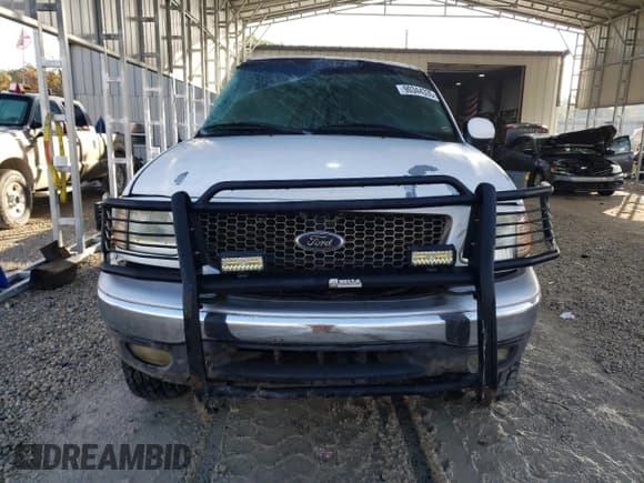 ✅ 2002 Ford F-150 XLT • VIN: 1FTRW08L92KC33337 • Лот: 90344335. Опубликован ранее на Copart с пробегом 220 158 миль. Бесплатный доступ к архиву аукционных продаж из США и подробный отчёт об истории автомобиля на DreamBid. Изображение 5.