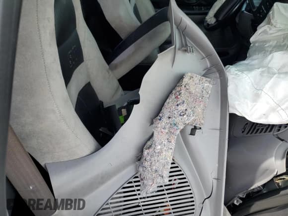 ✅ 2003 Ford F-150 Lightning • VIN: 2FTRF07393CA96388 • Лот: 64070945. Опубликован ранее на Copart с пробегом Не указан. Бесплатный доступ к архиву аукционных продаж из США и подробный отчёт об истории автомобиля на DreamBid. Изображение 12.