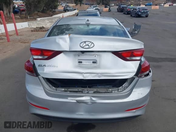 2018 Hyundai Elantra Value Edition z VIN KMHD84LFXJU493337, wystawiony jako IAAI lot #43436436 z przebiegiem 118 234 mil mil oraz . Historia ofert i sprzedaży dostępna na DreamBid. Obrazek 16.