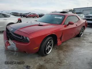 ✅ 2010 Dodge Challenger SE • VIN: 2B3CJ4DVXAH219585 • Lot: 44908555. Wystawiony na Copart z przebiegiem Nie podano. Bezpłatny archiwum sprzedaży aukcyjnych z USA i szczegółowy raport historii pojazdu na DreamBid. Zdjęcie 1.