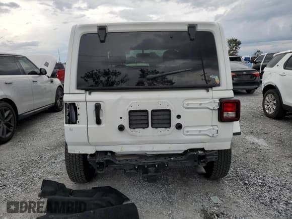 ✅ 2021 Jeep Wrangler Islander • VIN: 1C4GJXAN2MW557414 • Лот: 81195085. Опубликован ранее на Copart с пробегом 42 960 миль. Бесплатный доступ к архиву аукционных продаж из США и подробный отчёт об истории автомобиля на DreamBid. Изображение 6.