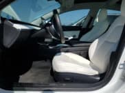 ✅ 2020 Tesla Model 3 Standard Range Plus • VIN: 5YJ3E1EA8LF808169 • Лот: 84801645. Опубликован ранее на Copart с пробегом 40 002 миль. Бесплатный доступ к архиву аукционных продаж из США и подробный отчёт об истории автомобиля на DreamBid. Изображение 7.