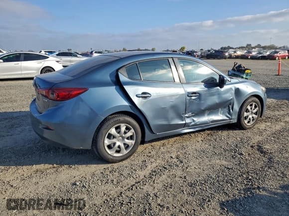 ✅ 2014 Mazda 3 i Sport • VIN: JM1BM1U71E1133412 • Lot: 94716165. Listed on Copart with 179,986 mi. Free auction sales archive from the USA and detailed vehicle history report at DreamBid. Image 3.
