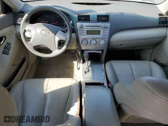 2011 Toyota Camry LE с VIN 4T4BF3EKXBR182709, выставлен на аукционе Copart как лот 72034245 с пробегом 267 188 миль миль и Чистый • Clean title. История ставок и продаж доступна на DreamBid. Изображение 8.