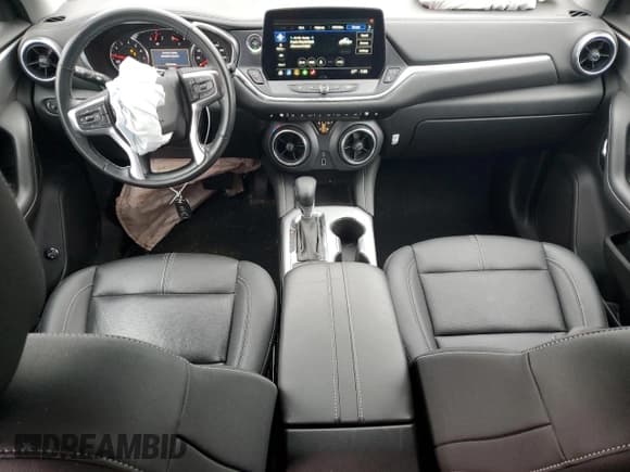 ✅ 2024 Chevrolet Blazer LT • VIN: 3GNKBJRS2RS149522 • Lot: 92286985. Listed on Copart with 33,868 mi. Free auction sales archive from the USA and detailed vehicle history report at DreamBid. Image 8.