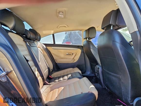 ✅ 2014 Volkswagen CC Sport • VIN: WVWBN7AN6EE503927 • Lot: 94918465. Listed on Copart with 145,639 mi. Free auction sales archive from the USA and detailed vehicle history report at DreamBid. Image 10.