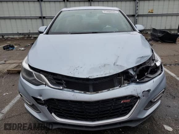 2017 Chevrolet Cruze LT z VIN 1G1BD5SMXH7143253, wystawiony jako Copart lot #71496342 z przebiegiem 85 287 mil mil oraz . Historia ofert i sprzedaży dostępna na DreamBid. Obrazek 5.