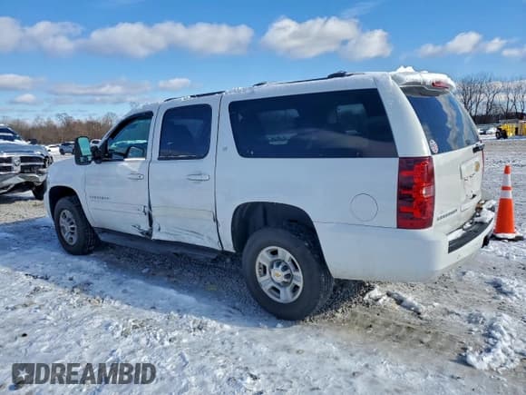 ✅ 2013 Chevrolet Suburban • VIN: 1GNWKMEG1DR147955 • Lot: 94295655. Listed on Copart with 187,251 mi. Free auction sales archive from the USA and detailed vehicle history report at DreamBid. Image 2.