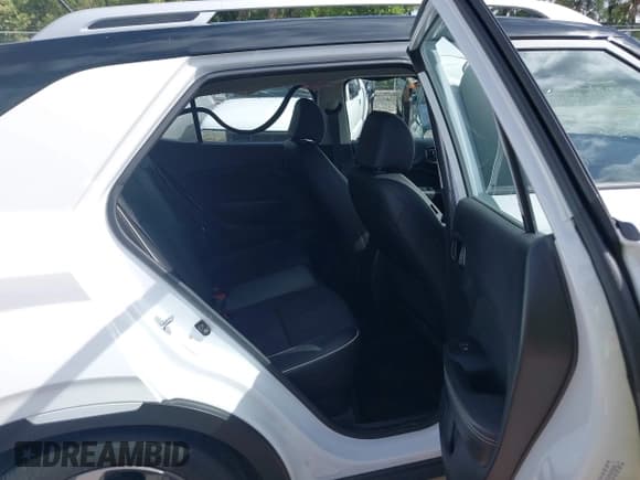 ✅ 2023 Hyundai Venue Limited • VIN: KMHRC8A33PU234766 • Lot: 41954355. Listed on IAAI with 33,580 mi. Free auction sales archive from the USA and detailed vehicle history report at DreamBid. Image 8.