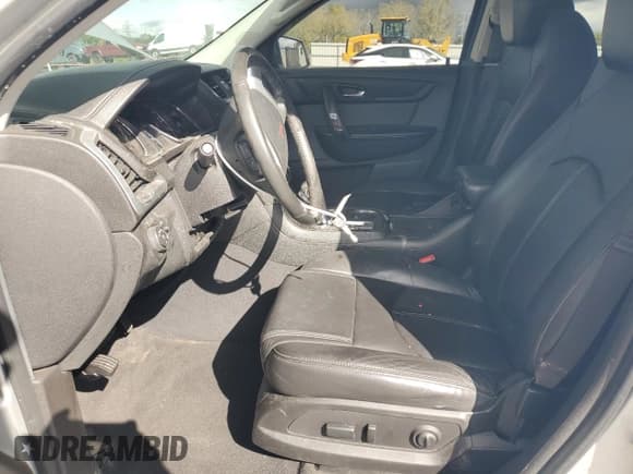 ✅ 2016 GMC Acadia SLT • VIN: 1GKKRRKD3GJ266463 • Lot: 81616675. Listed on Copart with 93,330 mi. Free auction sales archive from the USA and detailed vehicle history report at DreamBid. Image 7.