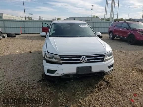✅ 2020 Volkswagen Tiguan SE • VIN: 3VV2B7AX9LM076567 • Lot: 85143705. Listed on Copart with 91,608 mi. Free auction sales archive from the USA and detailed vehicle history report at DreamBid. Image 14.