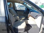 ✅ 2010 Hyundai Santa Fe GL • VIN: 5NMSG3AB6AH386284 • Lot: 41701464. Listed on IAAI with 85,861 mi. Free auction sales archive from the USA and detailed vehicle history report at DreamBid. Image 5.