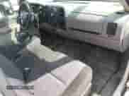 2011 Chevrolet Silverado 2500HD Work Truck z VIN 1GC0KVCG4BZ372164, wystawiony jako Copart lot #68921725 z przebiegiem 67 628 mil mil oraz Czysty tytuł • Clean title. Historia ofert i sprzedaży dostępna na DreamBid. Obrazek 8.