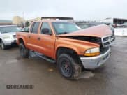 ✅ 2000 Dodge Dakota Sport • VIN: 1B7GG2AN7YS645552 • Lot: 41811635. Wystawiony na IAAI z przebiegiem 194 498 mil. Bezpłatny archiwum sprzedaży aukcyjnych z USA i szczegółowy raport historii pojazdu na DreamBid. Zdjęcie 1.