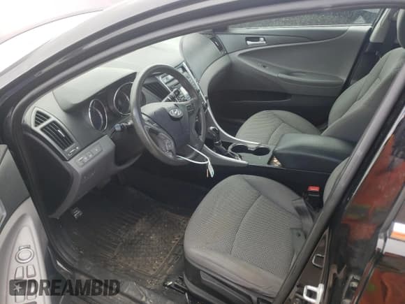 ✅ 2011 Hyundai Sonata GLS • VIN: 5NPEB4AC5BH153396 • Lot: 47096074. Listed on Copart with 211,853 mi. Free auction sales archive from the USA and detailed vehicle history report at DreamBid. Image 7.