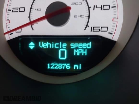 ✅ 2013 Dodge Challenger R/T • VIN: 2C3CDYBT7DH501528 • Lot: 41790514. Wystawiony na IAAI z przebiegiem 122 876 mil. Bezpłatny archiwum sprzedaży aukcyjnych z USA i szczegółowy raport historii pojazdu na DreamBid. Zdjęcie 15.